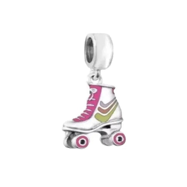 LEVE 4 PAGUE 2 B1595 PENDENTE CHARM PATINS - PRATA 925